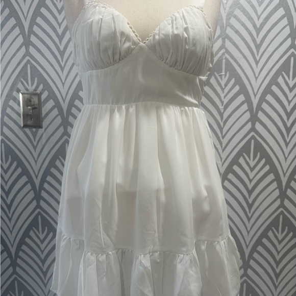 NWOT Princess Polly White Ruched Tiered Sundress - Picture 4 of 8